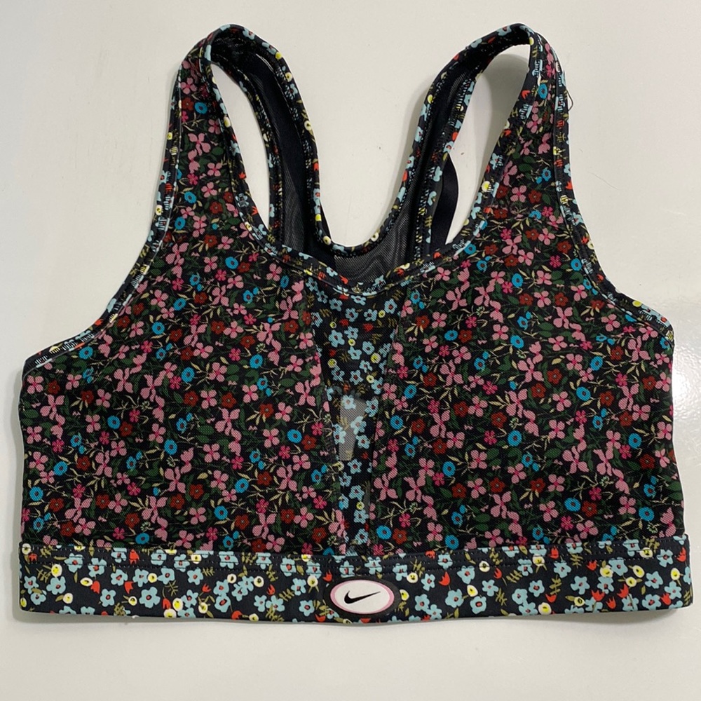 Floral Nike sports bra